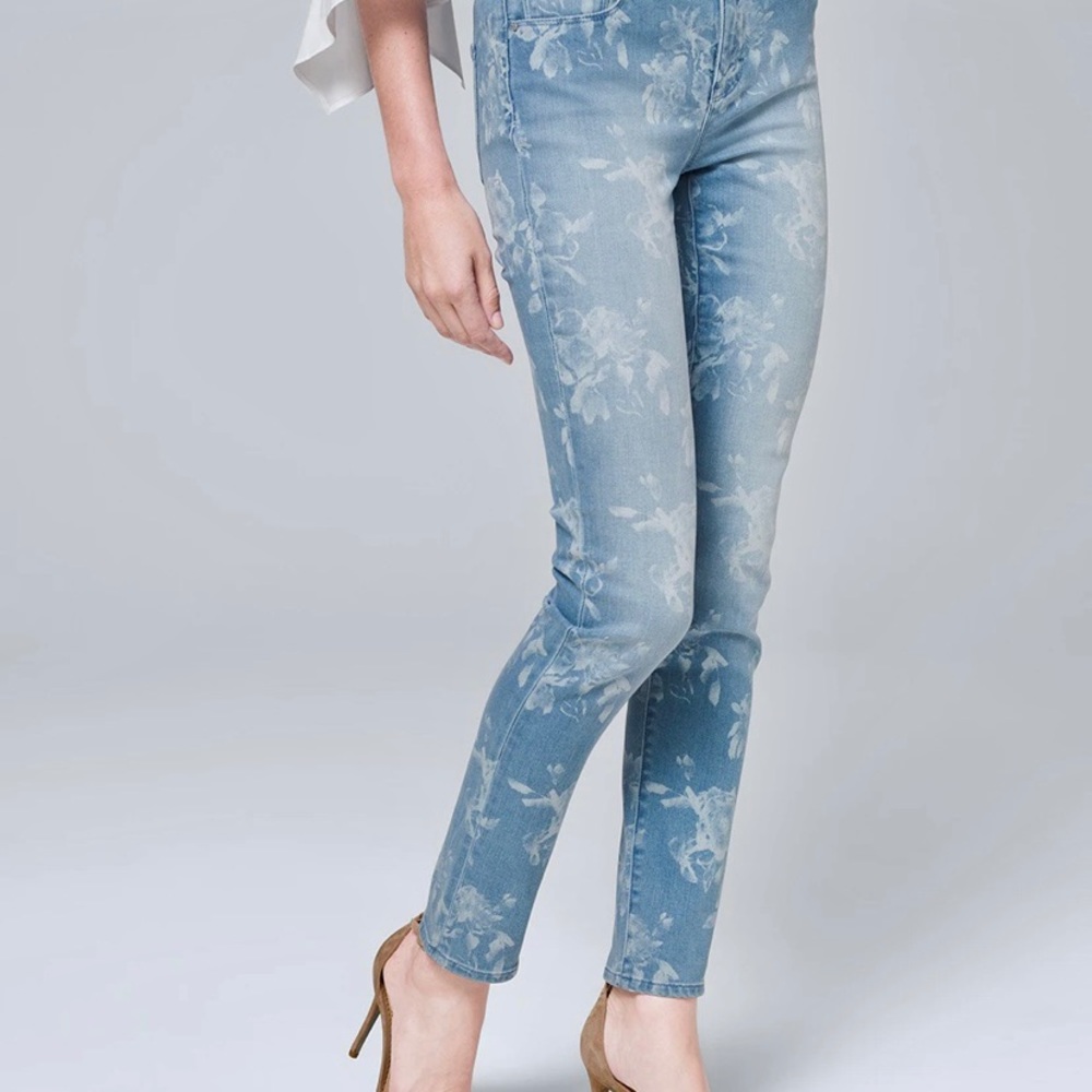 WHBM Rose Print Slim Ankle Jeans